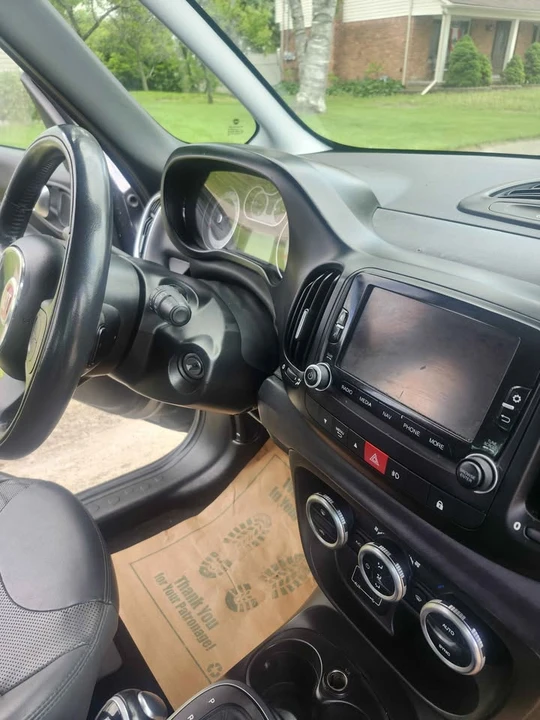 2017 Fiat 500 - Image 11 of 20