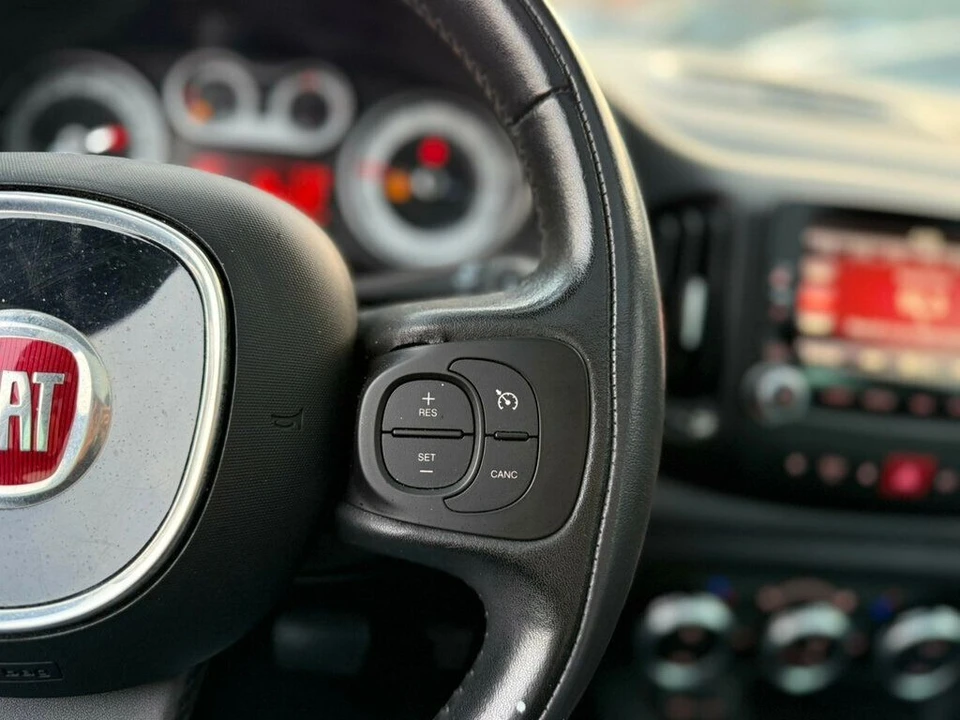 2017 Fiat 500 - Image 12 of 21
