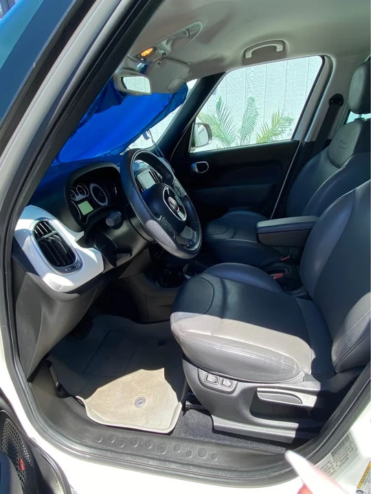 2017 Fiat 500 - Image 8 of 12