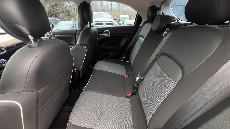 2017 Fiat 500 - Image 6 of 7