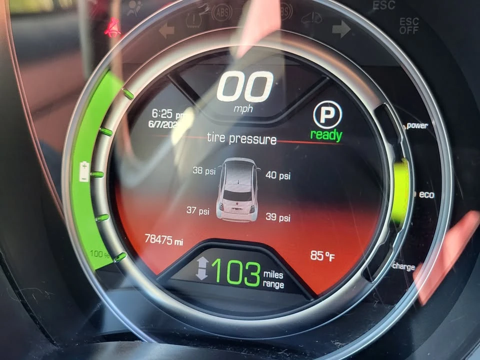 2017 Fiat 500e - Image 18 of 19