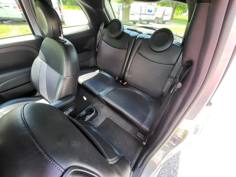 2017 Fiat 500e - Image 14 of 19