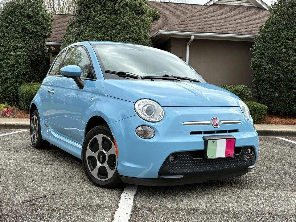 2017 Fiat 500 - Image 10 of 31