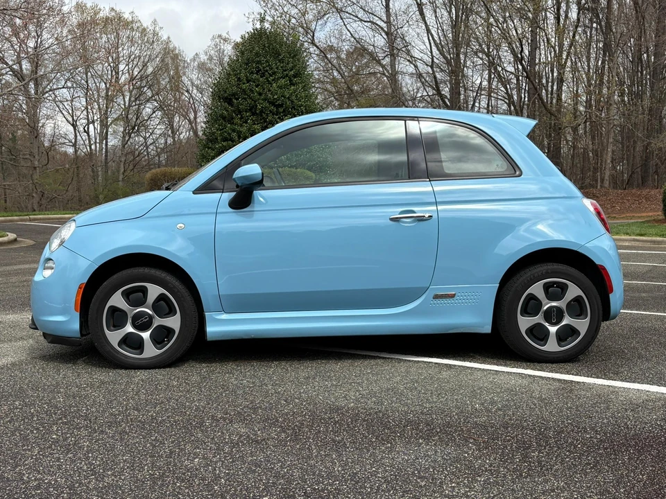 2017 Fiat 500 - Image 8 of 31