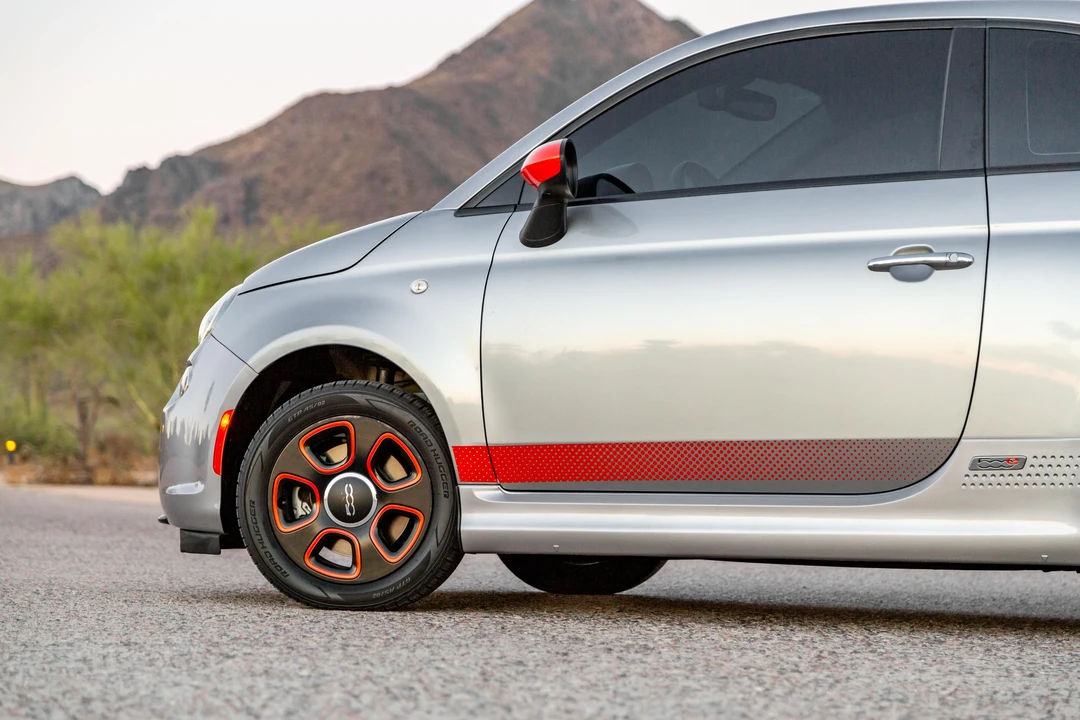 2017 Fiat 500 - Image 19 of 31
