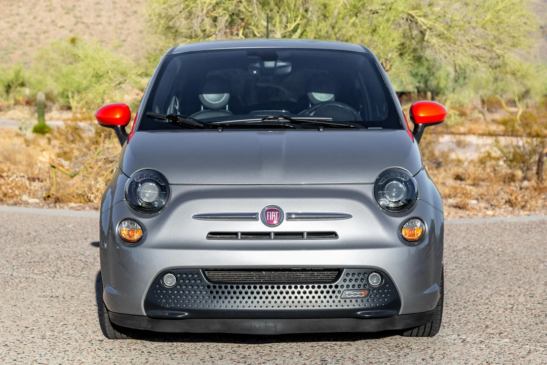 2017 Fiat 500 - Image 2 of 31