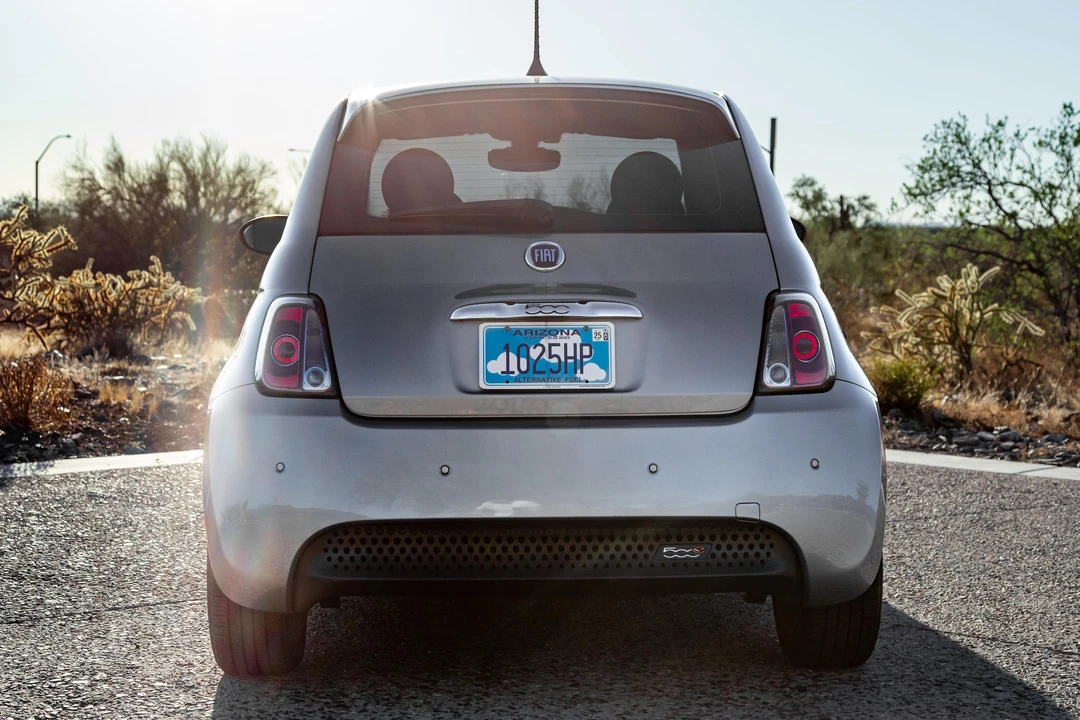 2017 Fiat 500 - Image 5 of 31