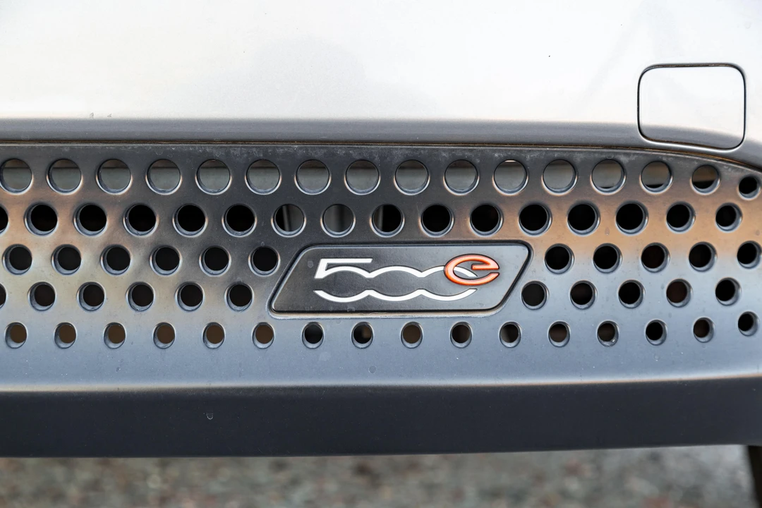 2017 Fiat 500 - Image 23 of 31