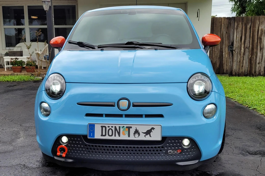 2017 Fiat 500 - Image 2 of 31