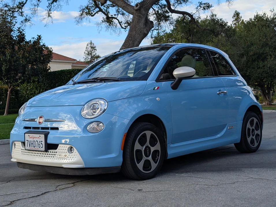 2017 Fiat 500e - Image 14 of 31