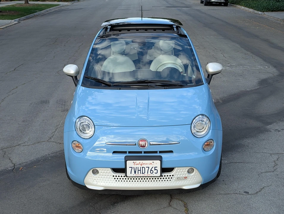 2017 Fiat 500e - Image 6 of 31