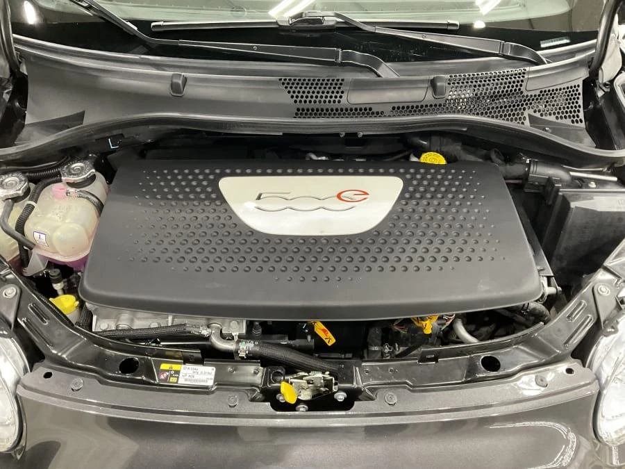 2017 Fiat 500e - Image 9 of 9
