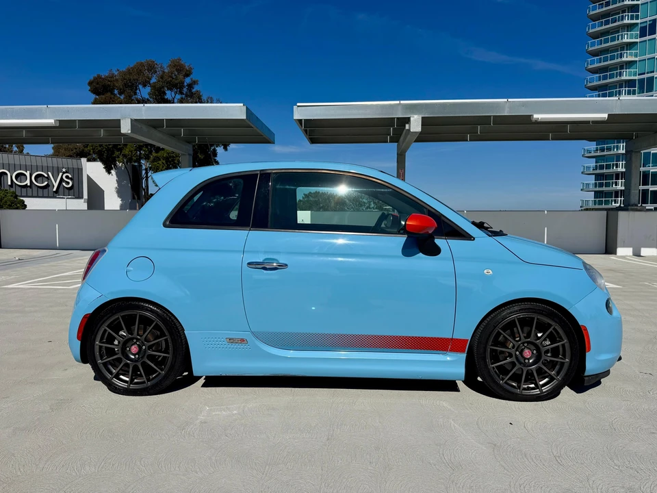 2017 Fiat 500e - Image 23 of 31