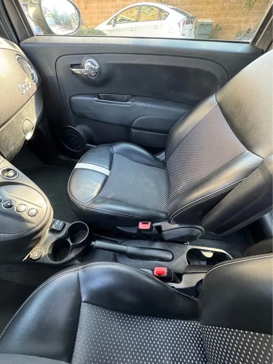 2017 Fiat 500e - Image 16 of 19