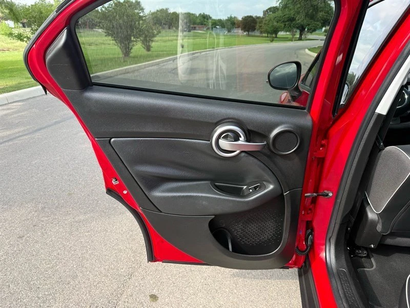 2017 Fiat 500 - Image 15 of 20