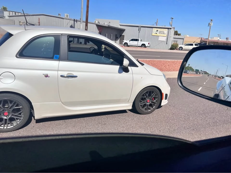 2017 Abarth - Image 4 of 7