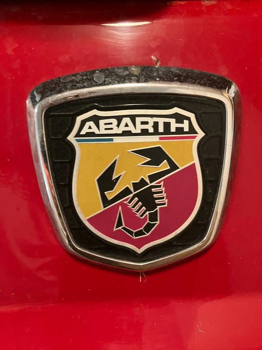 2017 Fiat Abarth 500 - Image 10 of 10
