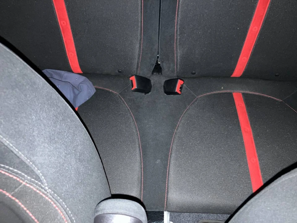 2017 Fiat Abarth 500 - Image 7 of 10