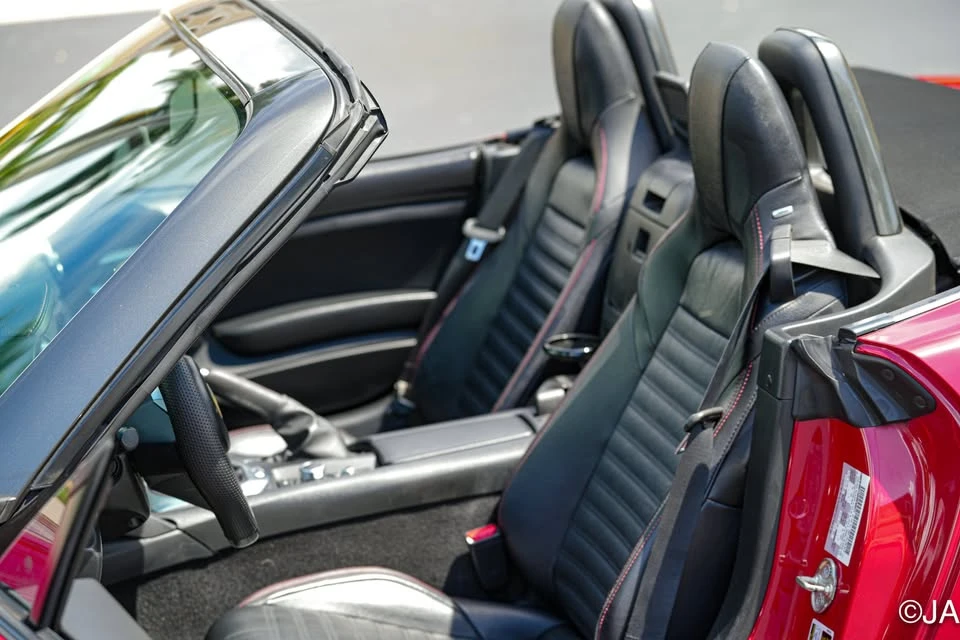2017 Fiat 124 Spider - Image 7 of 16