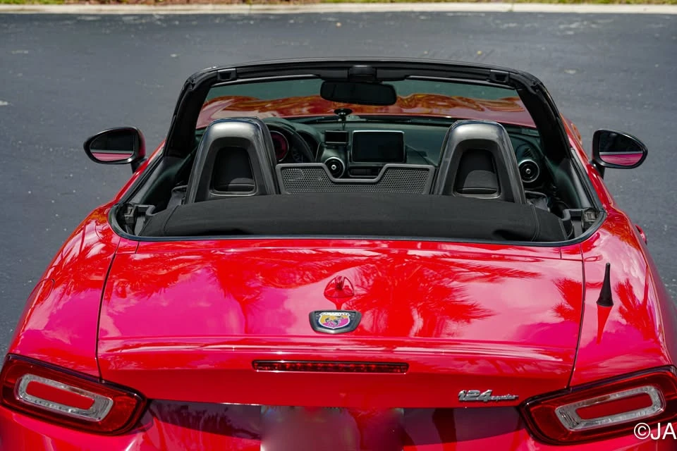 2017 Fiat 124 Spider - Image 6 of 16