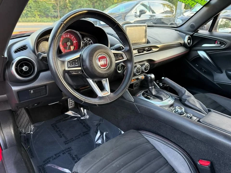 2017 Fiat 124 Spider - Image 17 of 20