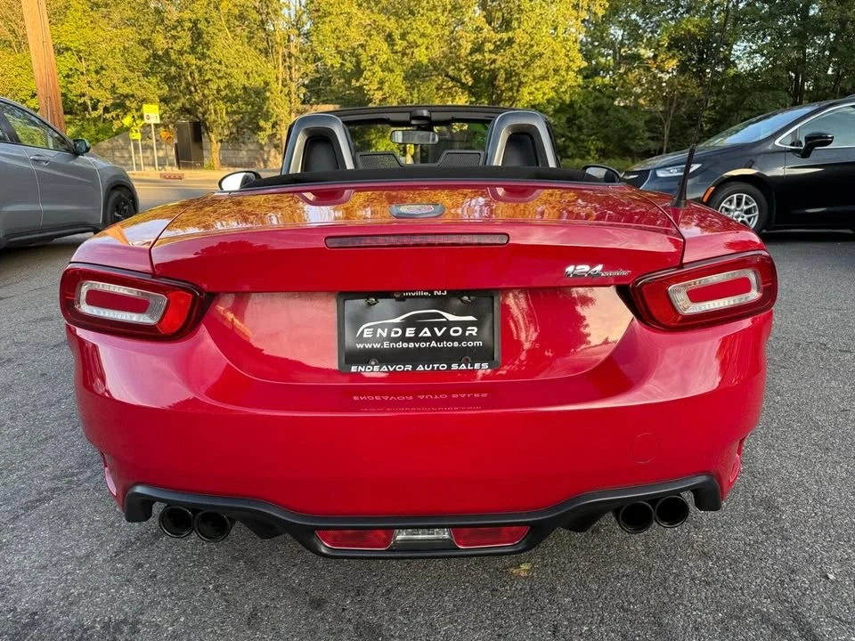 2017 Fiat 124 Spider - Image 10 of 20