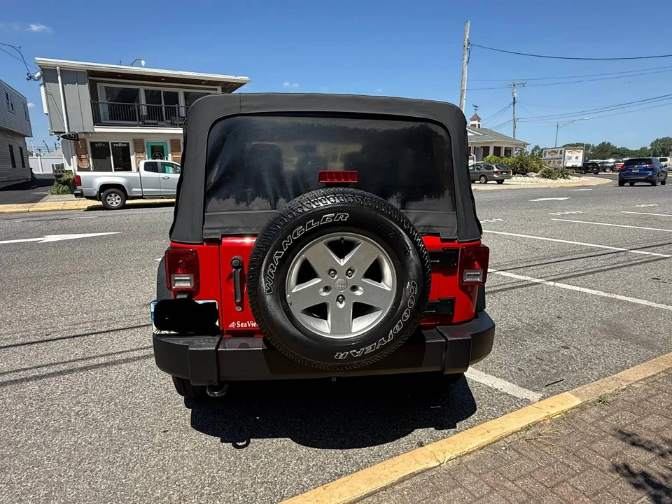 2017 Jeep JK Wrangler - Image 8 of 22
