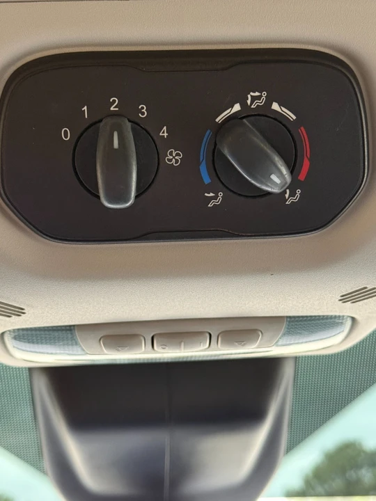 2017 Ford Transit - Image 14 of 18