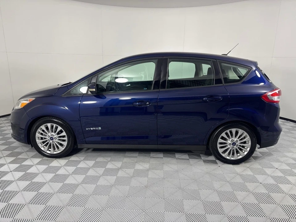 2017 Ford C-Max - Image 8 of 12