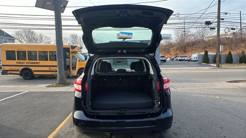 2017 Ford C-Max - Image 9 of 12