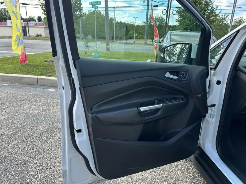 2017 Ford C-Max - Image 8 of 12