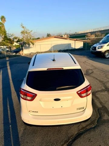 2017 Ford C-Max - Image 14 of 21