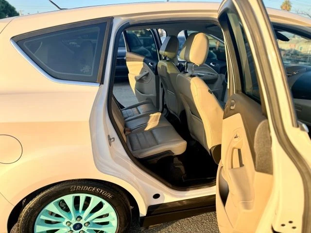 2017 Ford C-Max - Image 20 of 21