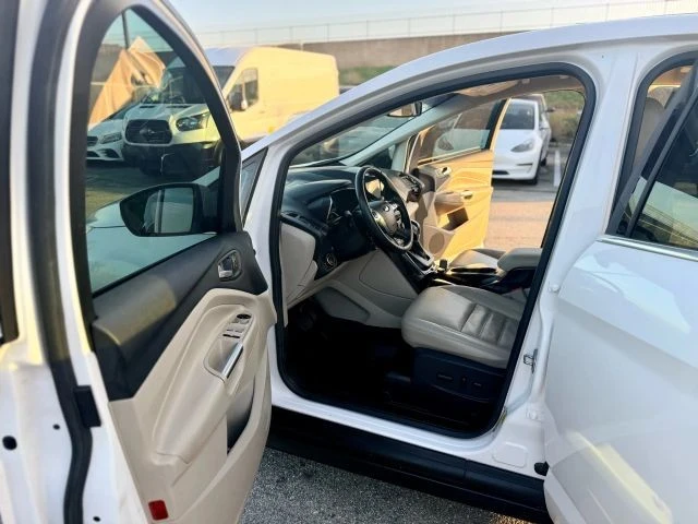 2017 Ford C-Max - Image 18 of 21