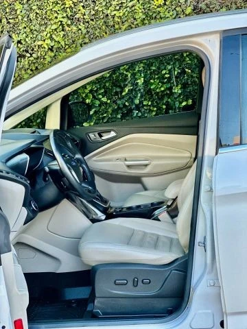 2017 Ford C-Max - Image 19 of 21