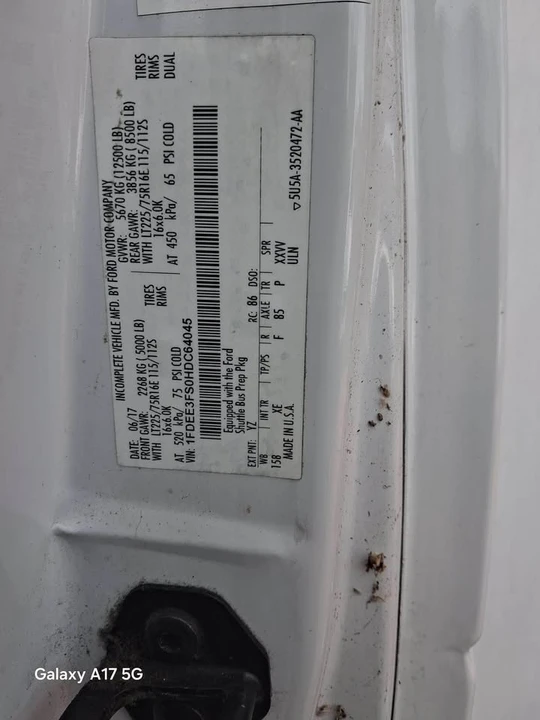 2017 Ford Econoline Van - Image 3 of 3