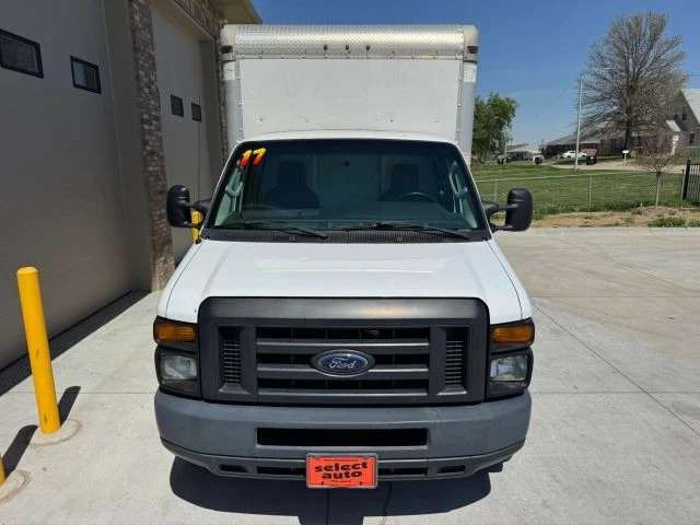 2017 Ford Econoline Van - Image 10 of 31