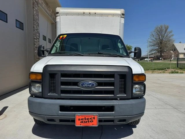 2017 Ford Econoline Van - Image 9 of 31