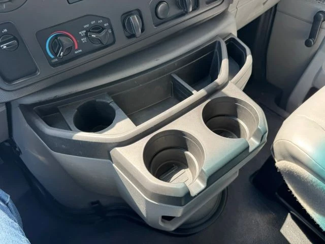 2017 Ford Econoline Van - Image 30 of 31