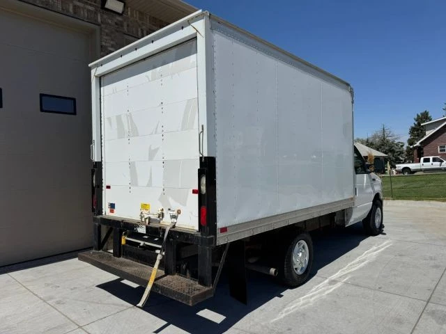 2017 Ford Econoline Van - Image 20 of 31