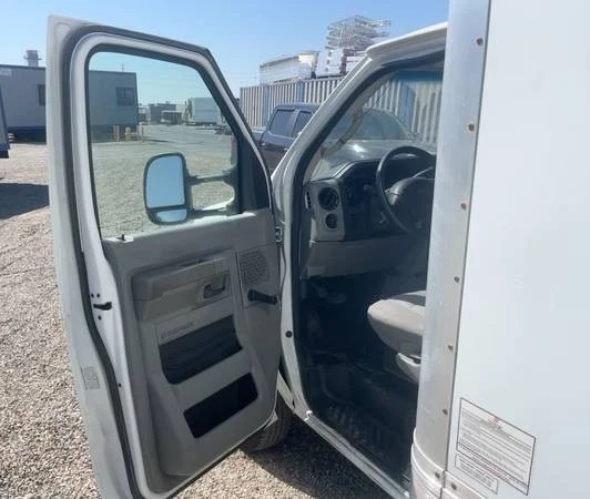2017 Ford Econoline Van - Image 8 of 21
