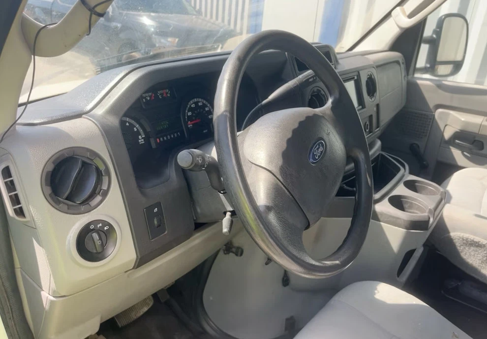 2017 Ford Econoline Van - Image 10 of 21