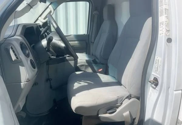 2017 Ford Econoline Van - Image 9 of 21