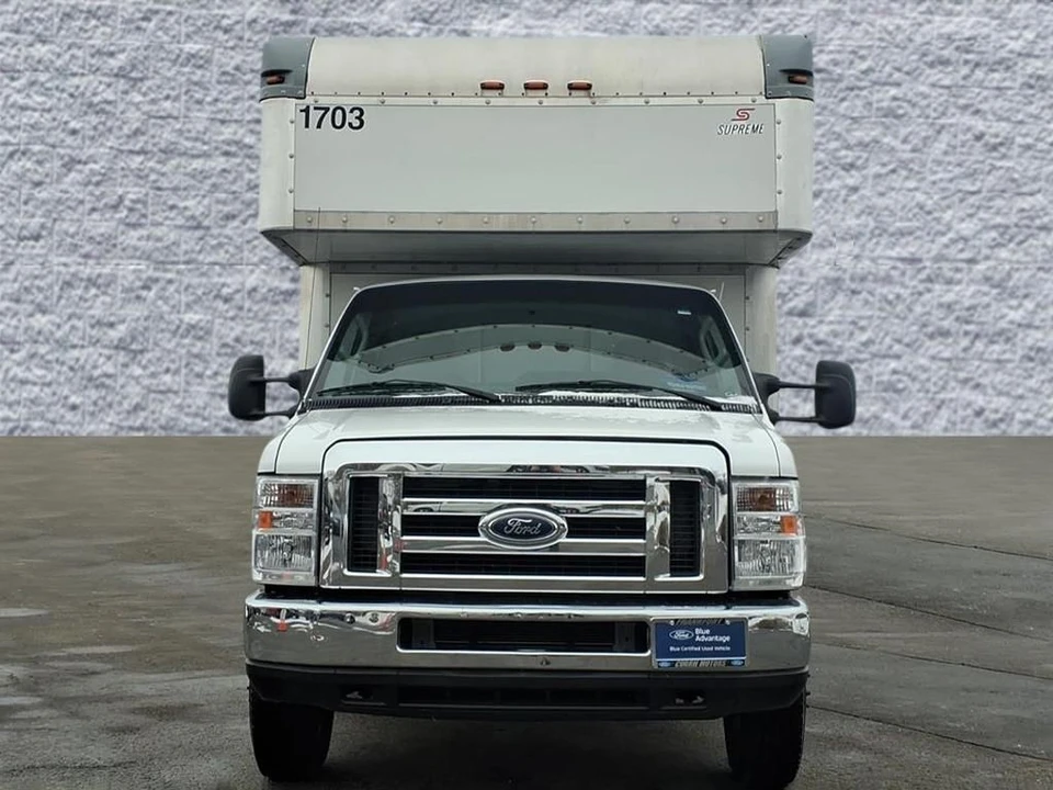 2017 Ford Econoline Van - Image 2 of 12