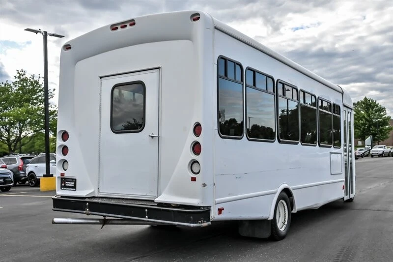 2017 Ford Econoline Van - Image 5 of 22