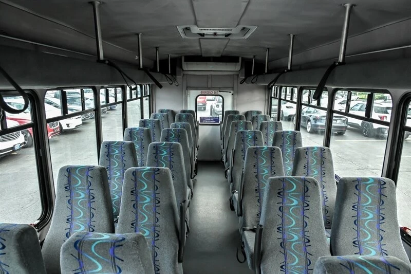 2017 Ford Econoline Van - Image 16 of 22