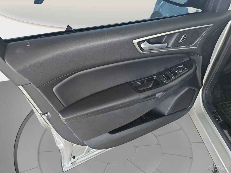 2017 Ford Edge - Image 13 of 21