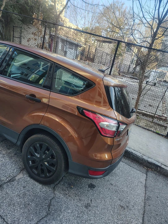 2017 Ford Escape - Image 4 of 9