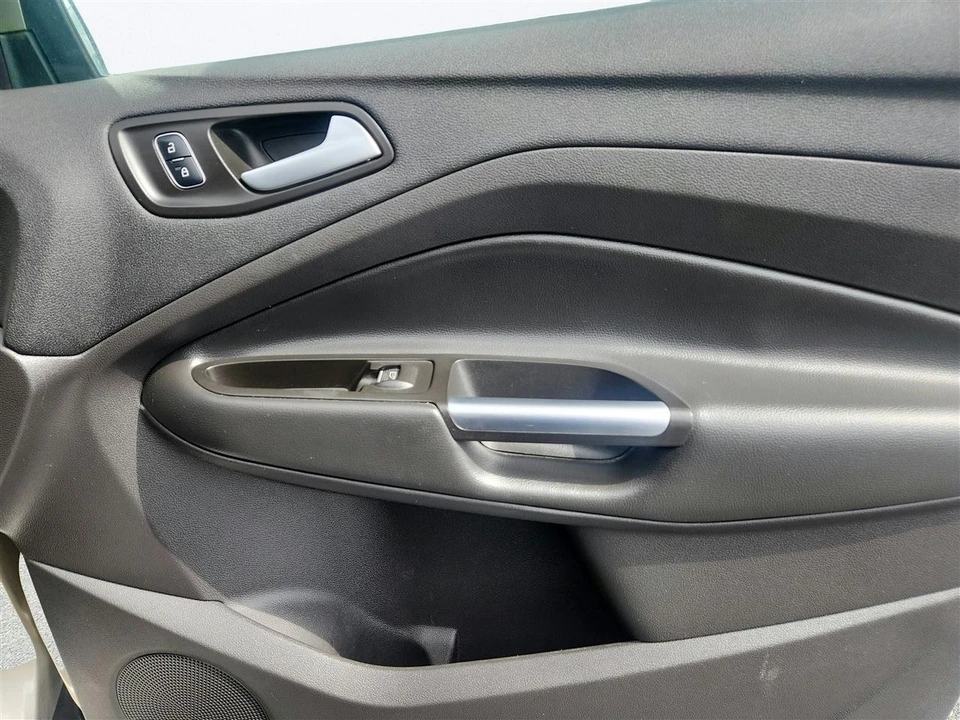 2017 Ford Escape - Image 21 of 26