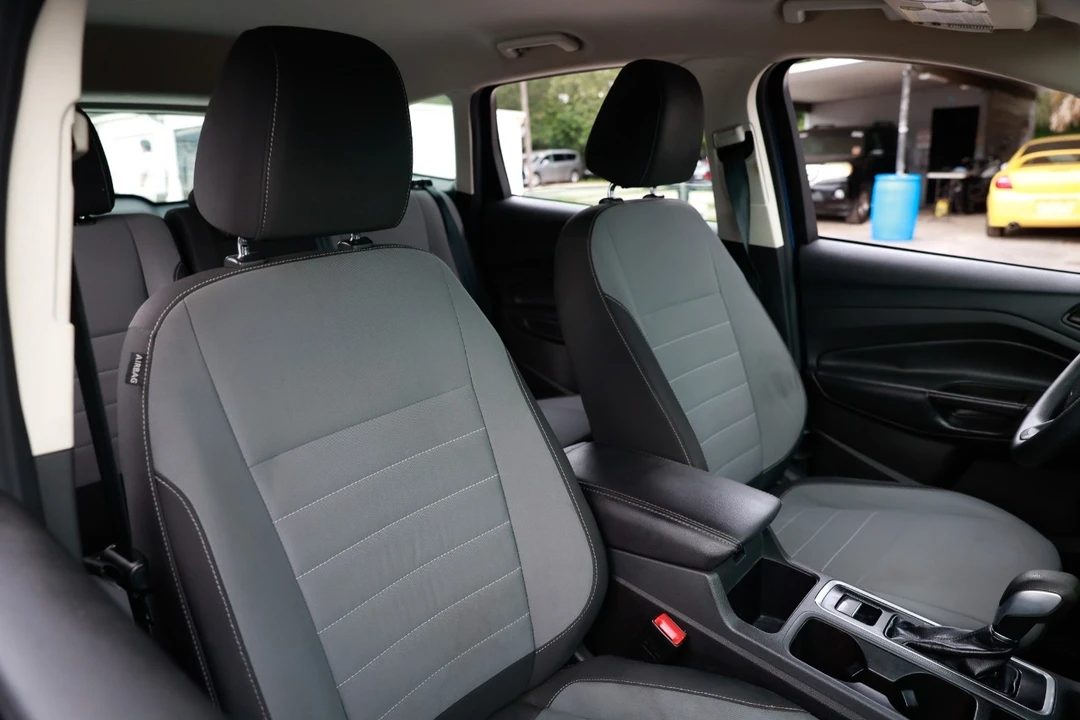 2017 Ford Escape - Image 18 of 21